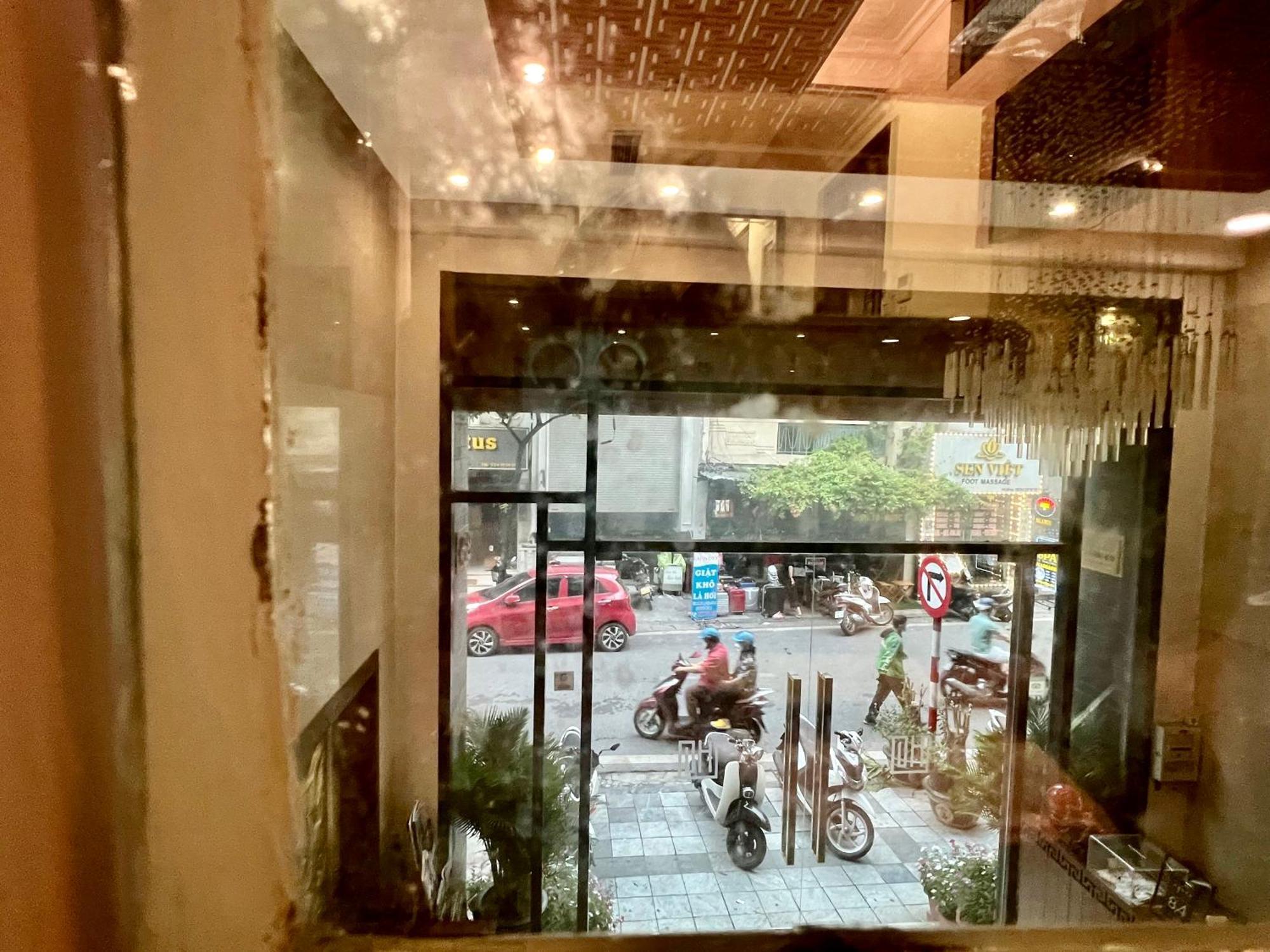 Au Coeur D'Hanoi Boutique Hotel Стая снимка